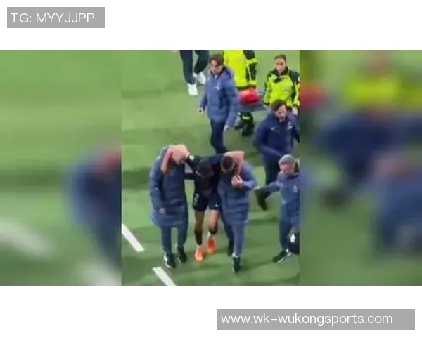 迪亚斯因铲伤阿什拉夫遭禁赛三场拜仁准备上诉文件已收集完毕